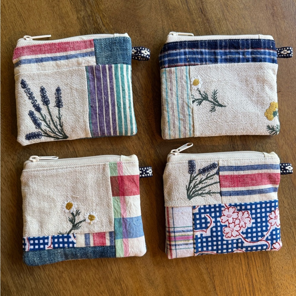 Handmade Vintage Fabric Floral Patchwork Coin Pouch